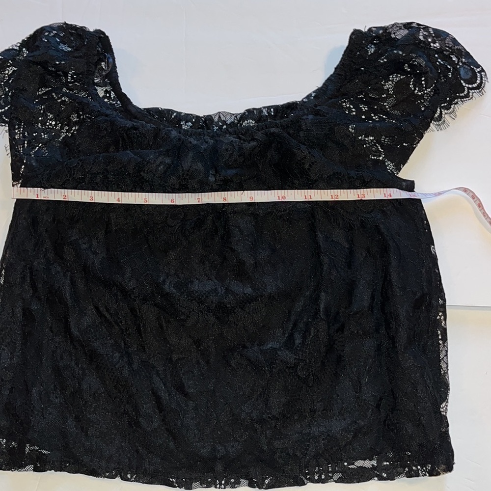 Hollister blouse-small- black lace off the shoulder crop top. - Picture 5 of 6